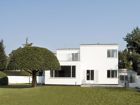 Arne Jacobsen’s own house in Charlottenlund - Iconic Houses